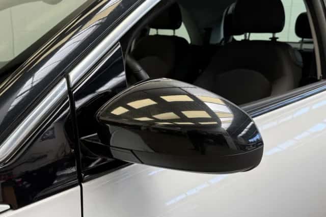 Opel Adam (2014) thumbnail 10
