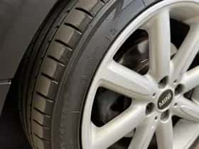 MINI Cabrio (2011) thumbnail 11
