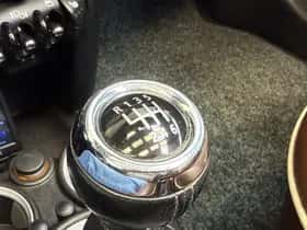 MINI Cabrio (2011) thumbnail 14