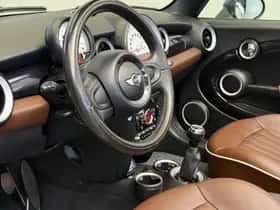 MINI Cabrio (2011) thumbnail 24