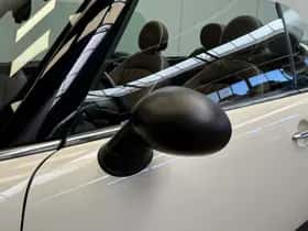 MINI Cabrio (2011) thumbnail 8