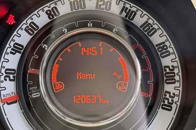 Fiat 500C (2015) thumbnail 5