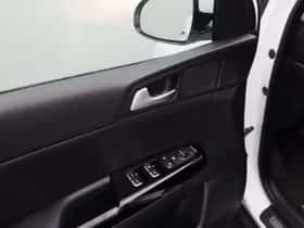 Kia Sportage (2016) thumbnail 29