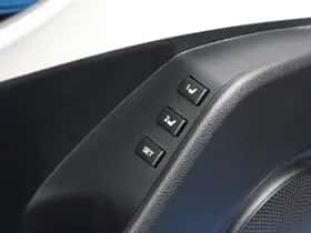 Toyota Mirai 1 (2022) thumbnail 16