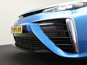 Toyota Mirai 1 (2022) thumbnail 22