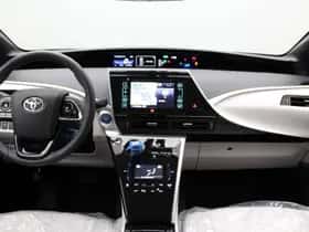 Toyota Mirai 1 (2022) thumbnail 24