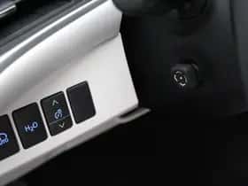 Toyota Mirai 1 (2022) thumbnail 26