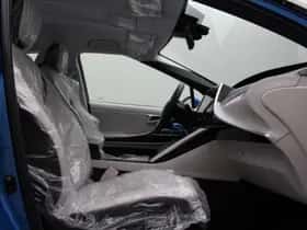 Toyota Mirai 1 (2022) thumbnail 6