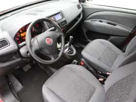 Fiat Doblò (2012) thumbnail 4