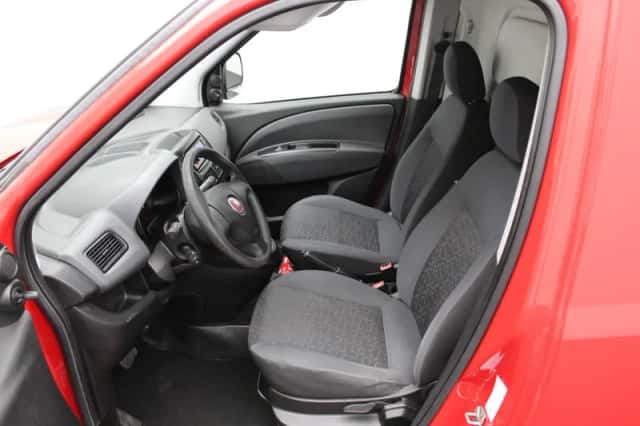 Fiat Doblò (2012) thumbnail 6