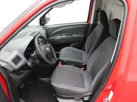 Fiat Doblò (2012) thumbnail 6