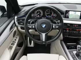 BMW X5 (2014) thumbnail 2