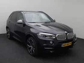 BMW X5 (2014) thumbnail 12