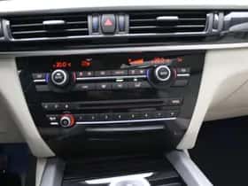 BMW X5 (2014) thumbnail 30