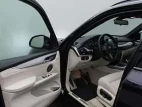 BMW X5 (2014) thumbnail 6