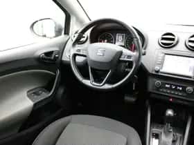 SEAT Ibiza (2016) thumbnail 2