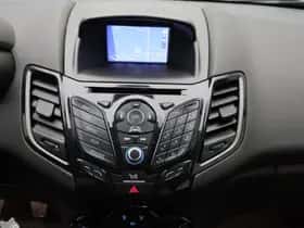 Ford Fiesta (2017) thumbnail 25