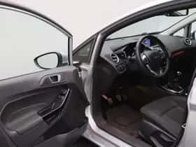Ford Fiesta (2017) thumbnail 6