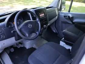 Mercedes-Benz Sprinter (2014) thumbnail 2
