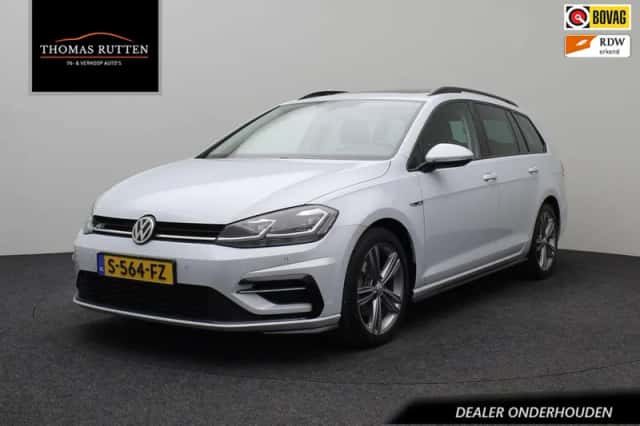 Volkswagen Golf (2018) thumbnail 1