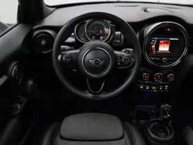 MINI Mini (2018) thumbnail 2