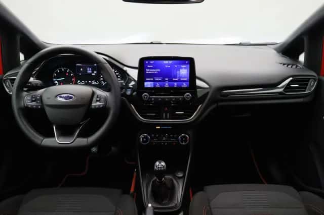 Ford Fiesta (2023) thumbnail 4