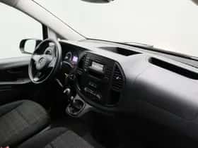 Mercedes-Benz Vito (2015) thumbnail 3