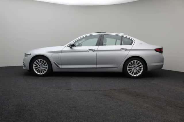 BMW 5-Serie (2018) thumbnail 5