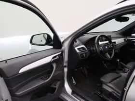 BMW X1 (2017) thumbnail 6