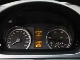 Mercedes-Benz Viano (2008) thumbnail 3