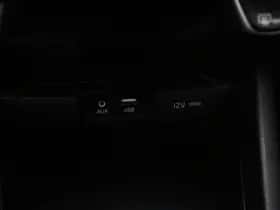 Kia Stonic (2019) thumbnail 26