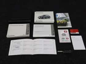 Kia Stonic (2019) thumbnail 6