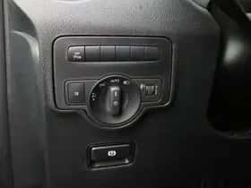 Mercedes-Benz Vito (2023) thumbnail 14