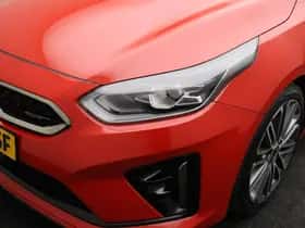Kia Proceed (2020) thumbnail 15