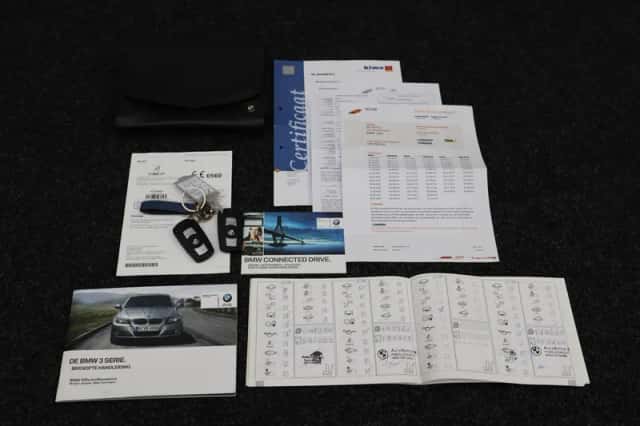 BMW 3-Serie (2012) thumbnail 3