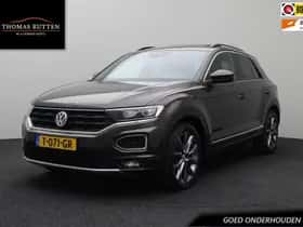 Volkswagen T-Roc (2019) thumbnail 1