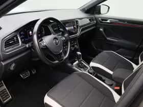 Volkswagen T-Roc (2019) thumbnail 8