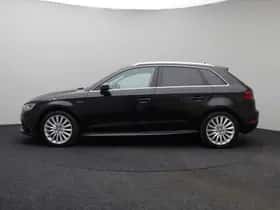Audi A3 (2015) thumbnail 6