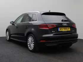 Audi A3 (2015) thumbnail 8