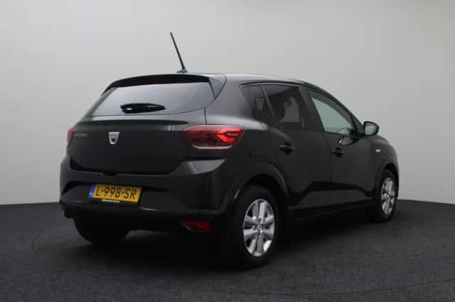 Dacia Sandero Stepway (2021) thumbnail 4