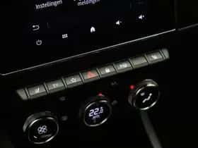 Renault Arkana (2021) thumbnail 30