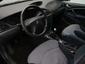 Citroën C5 (2003) thumbnail 8