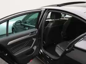 Volkswagen Passat (2020) thumbnail 13
