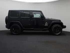 Jeep Wrangler thumbnail 11