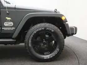 Jeep Wrangler thumbnail 30