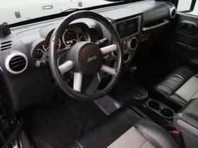 Jeep Wrangler thumbnail 4
