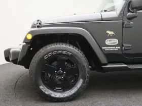 Jeep Wrangler thumbnail 32