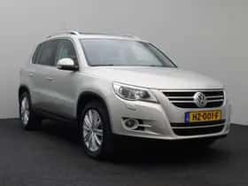 Volkswagen Tiguan (2011) thumbnail 17