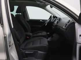 Volkswagen Tiguan (2011) thumbnail 18