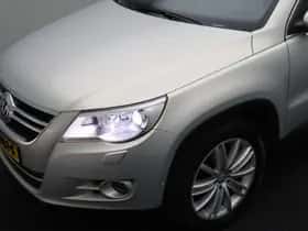 Volkswagen Tiguan (2011) thumbnail 21